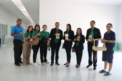เยี่ยมชมโรงงานแปรรูปสับปะรดลูกหลานเกษตรกรกลับบ้านและตรวจเยี่ยม ติดตาม แนะนำ การดำเนินการสหกรณ์โคนมเชียงราย ... พารามิเตอร์รูปภาพ 1